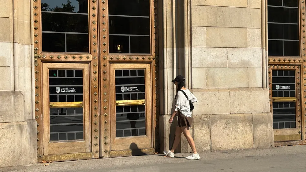 巴塞隆納大學