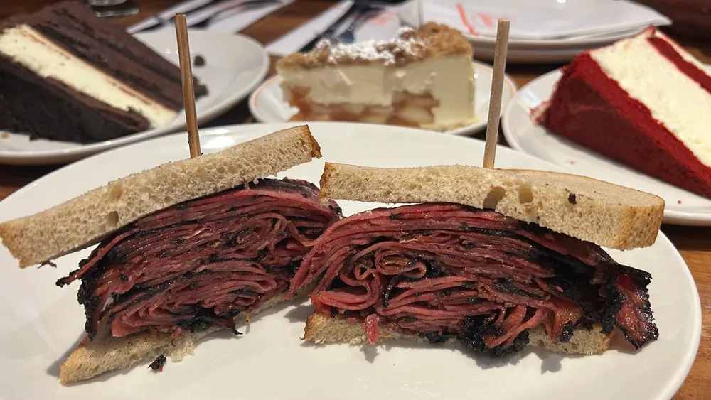 Junior’s Restaurant & Bakery