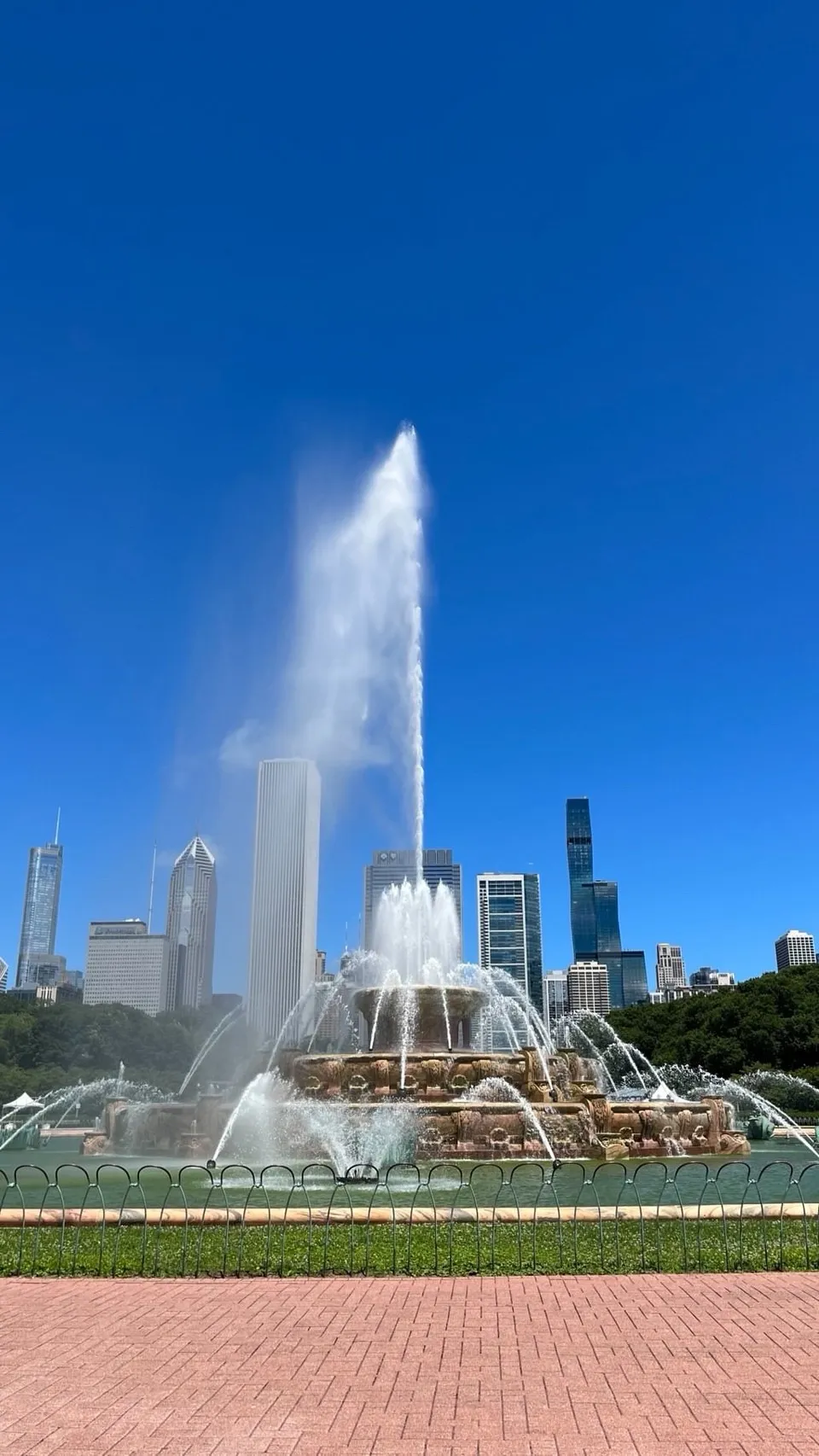 Buckingham Memorial Fountain