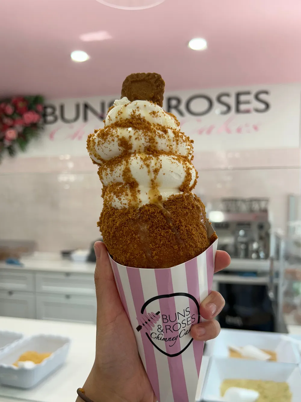 Buns & Rosess Chimney Cakes